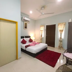https://kus-roomstay.tophotelslangkawi.com